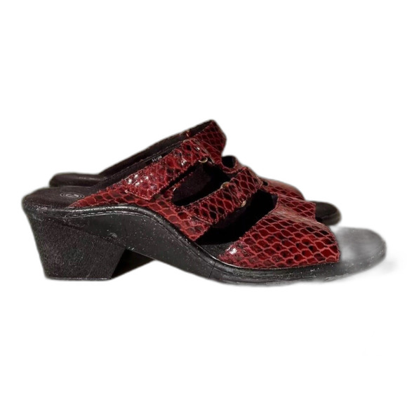 NWOT Proxy Snakeskin Mule Sandals Womens 5.5 Red Comfort Adjustable Mob Wife - Picture 3 of 5